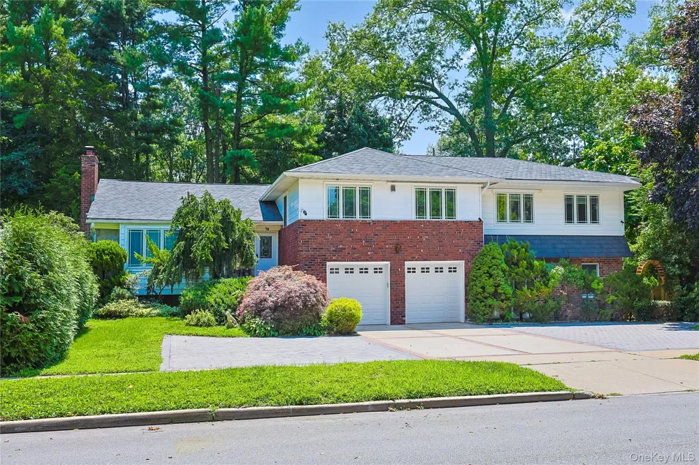 78 Poplar Street Garden City, NY 11530