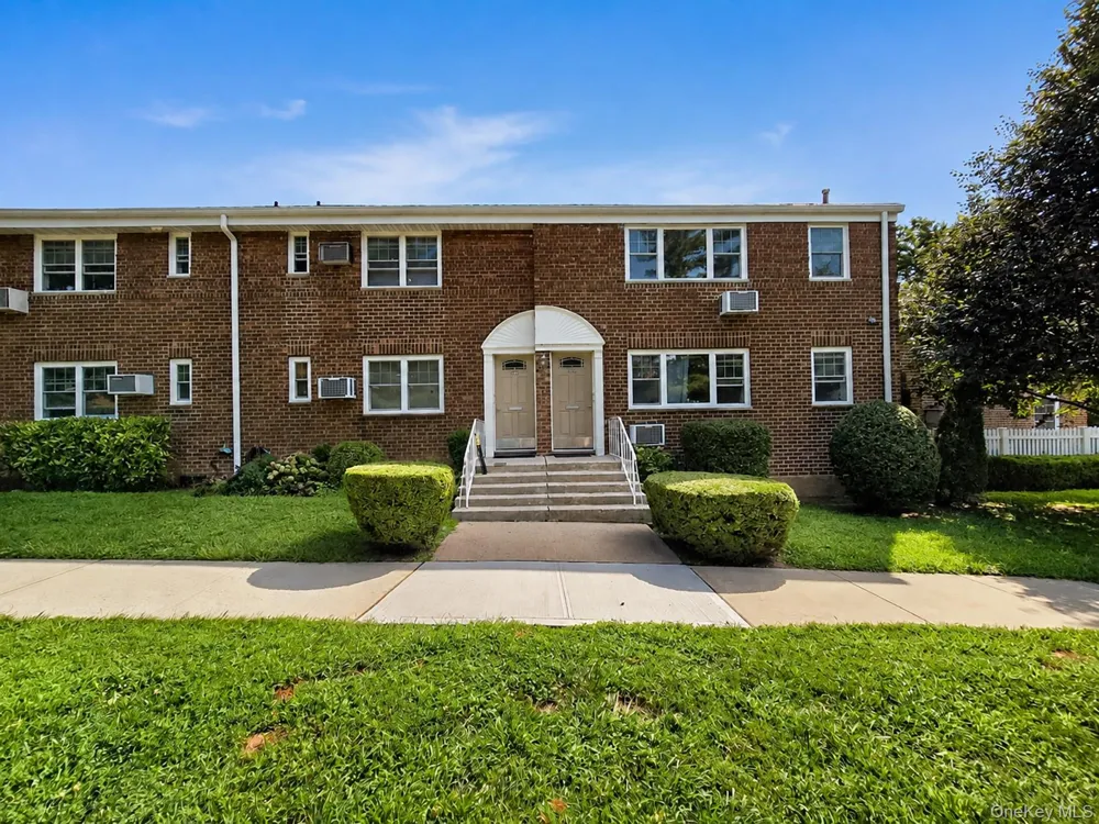 229-28 Kingsbury Avenue #B Bayside, NY 11364