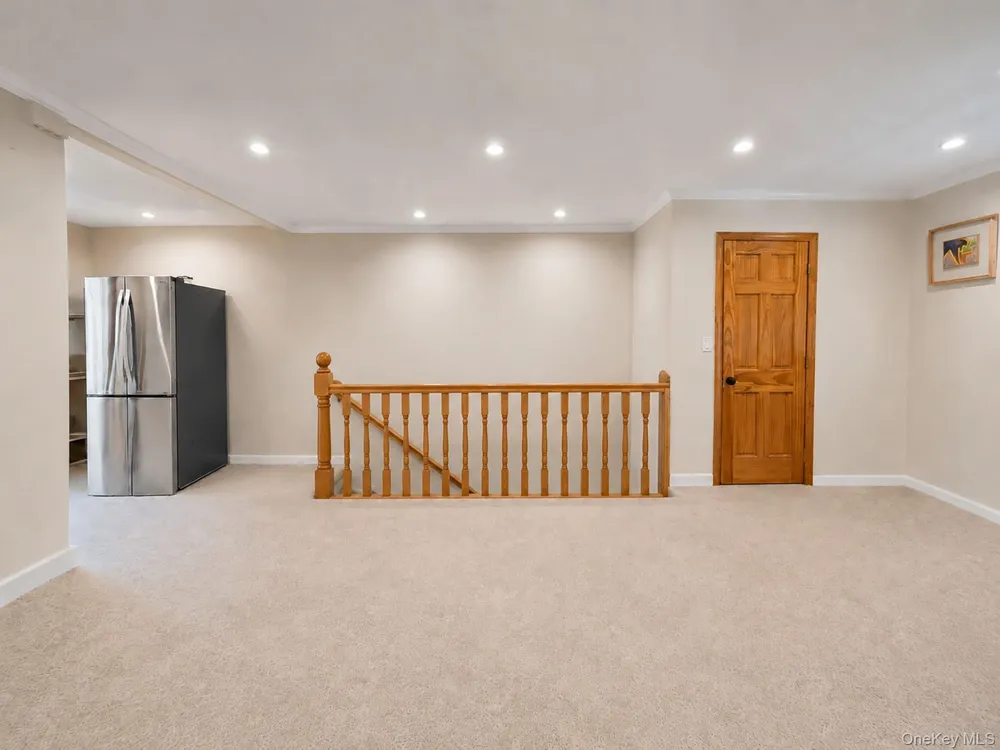 229-28 Kingsbury Avenue #B Bayside, NY 11364