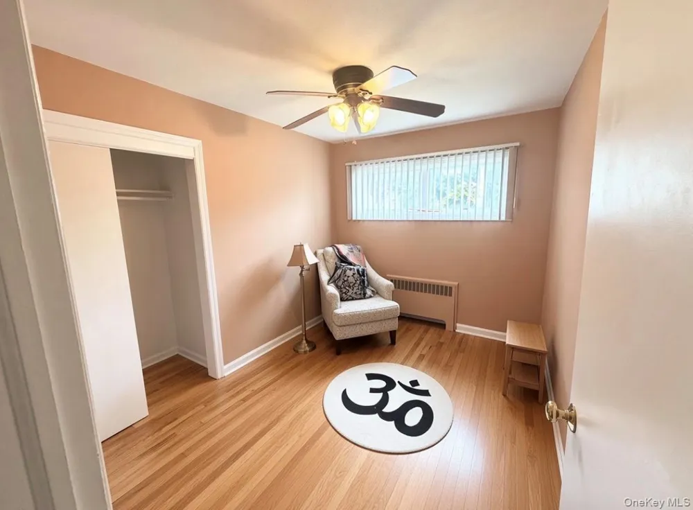 963 Hastings Street Baldwin, NY 11510
