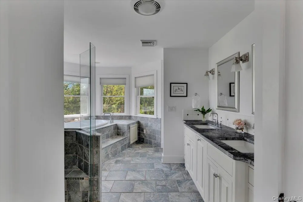 248 Van Wies Point Road Call Listing Agent, NY 12077