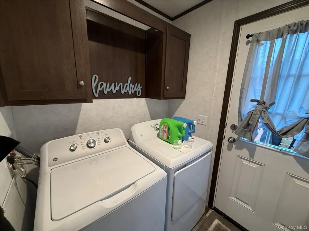755 Tarrytown Lane Walden, NY 12586