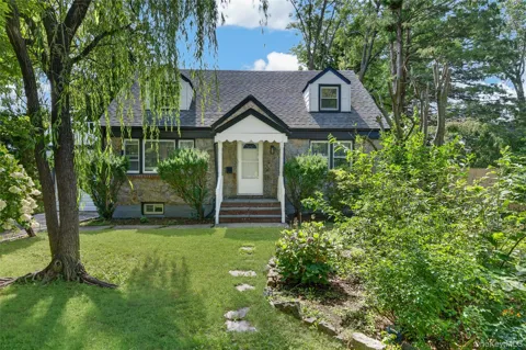 343 Sylvan Lane