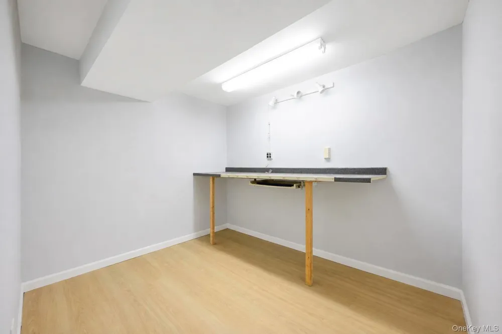 18 Dexter Lane Kings Park, NY 11754