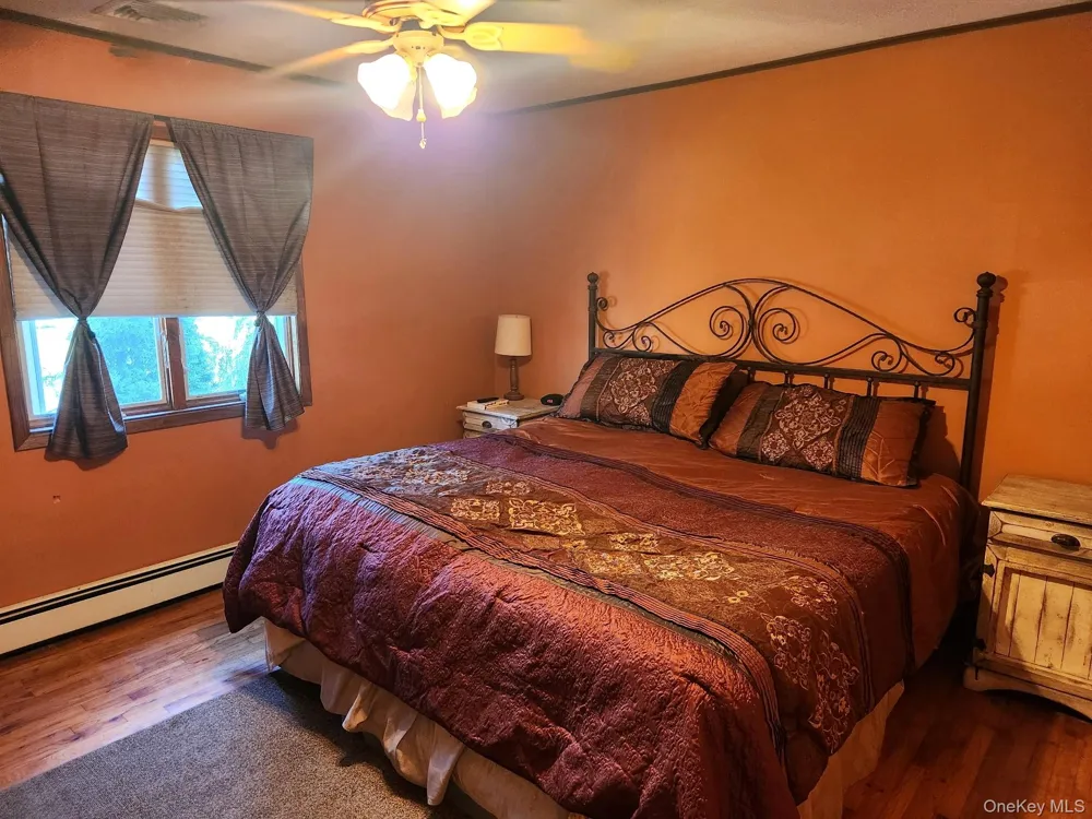 956 Hamilton Avenue Lindenhurst, NY 11757