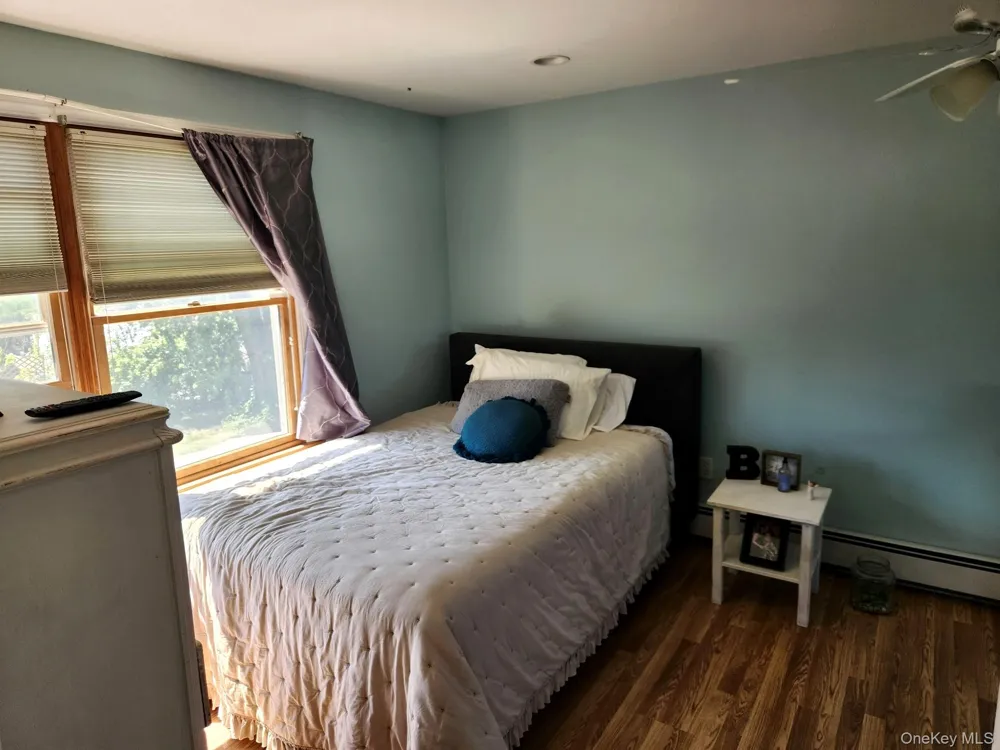 956 Hamilton Avenue Lindenhurst, NY 11757