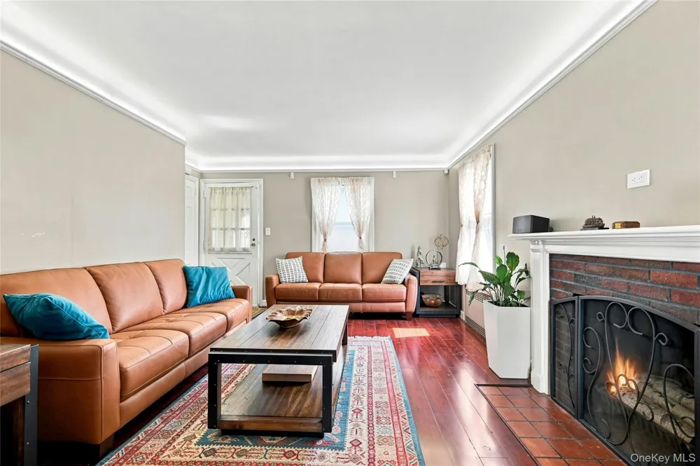 148 Canterbury Road Williston Park, NY 11596