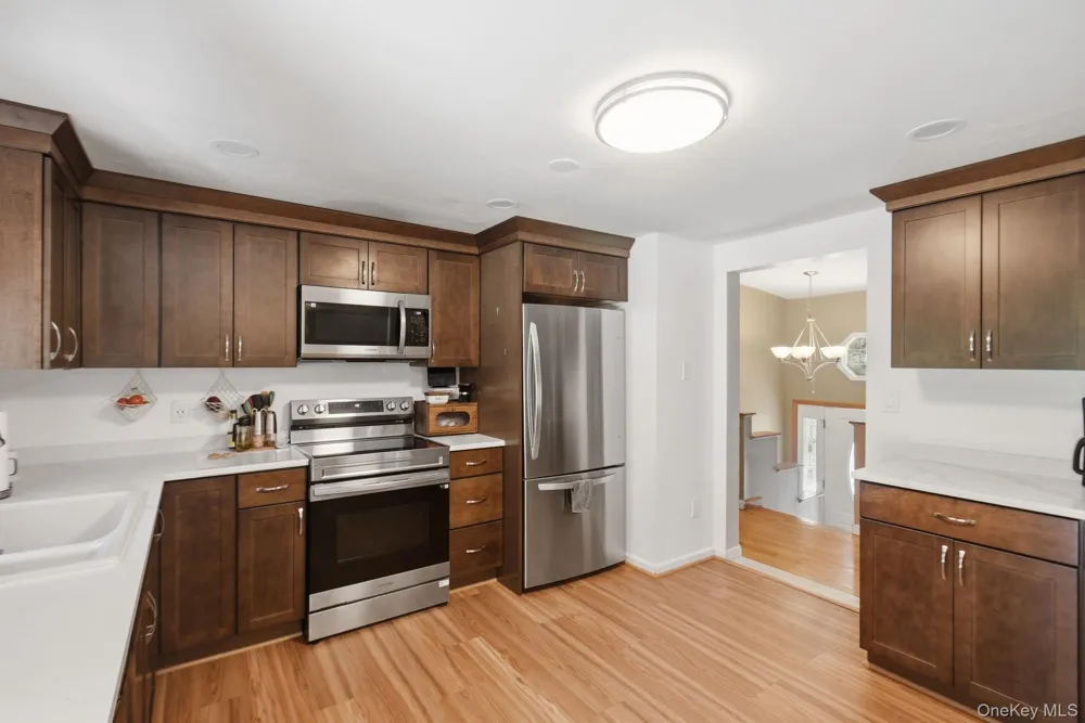 73 Kentview Drive Carmel, NY 10512