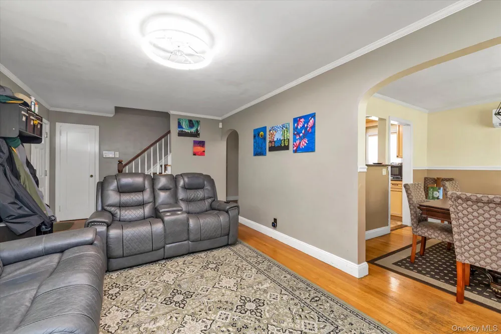 1 Windsor Place Lynbrook, NY 11563