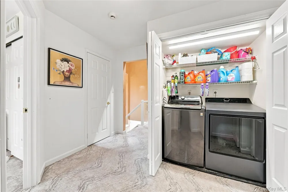 1 Victoria #1 Amityville, NY 11701