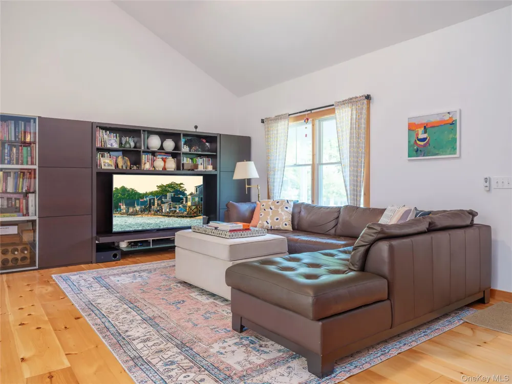 435 Sound Road Greenport, NY 11944