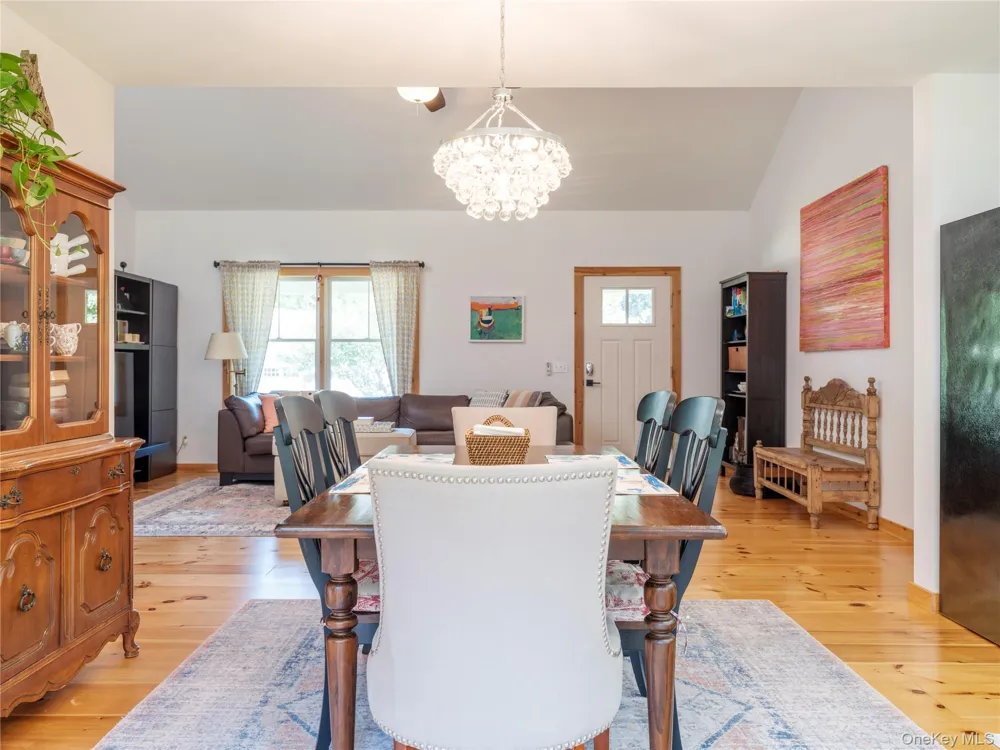 435 Sound Road Greenport, NY 11944