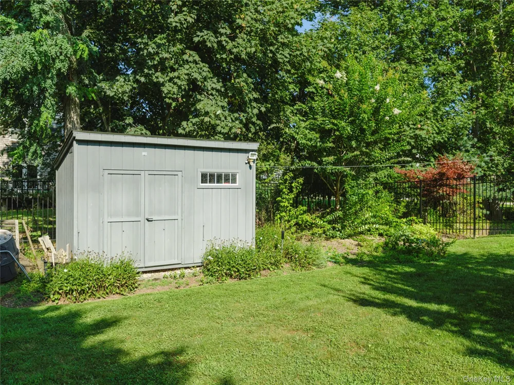 435 Sound Road Greenport, NY 11944