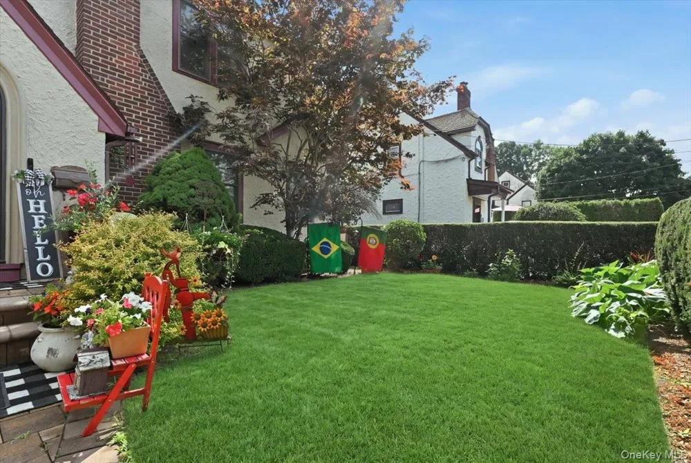 227 Sycamore Street West Hempstead, NY 11552