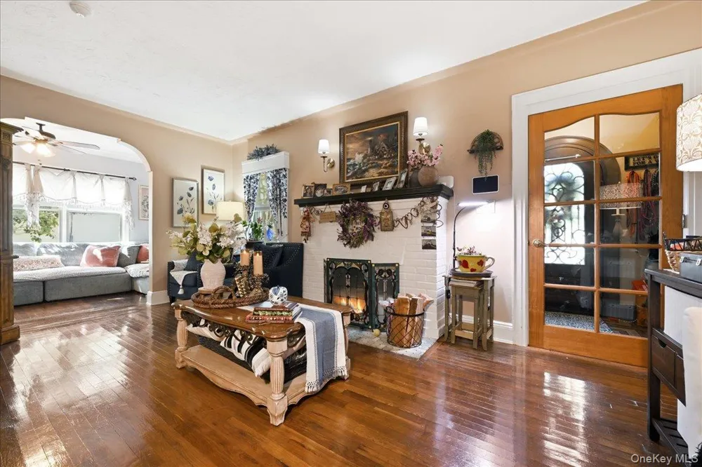 227 Sycamore Street West Hempstead, NY 11552