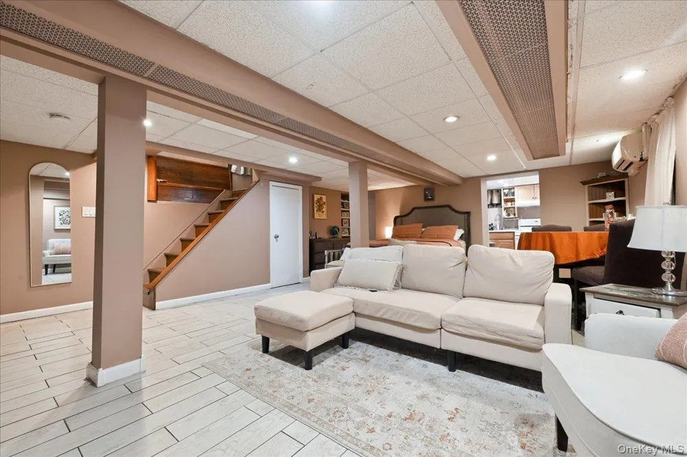 227 Sycamore Street West Hempstead, NY 11552