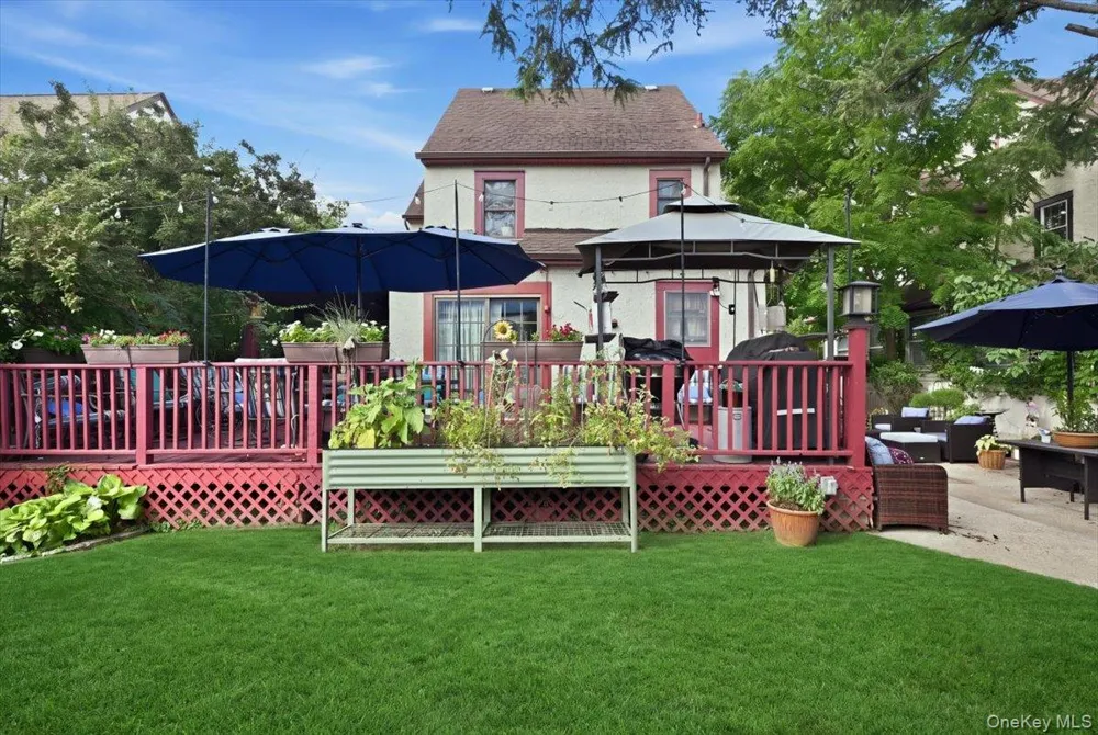 227 Sycamore Street West Hempstead, NY 11552