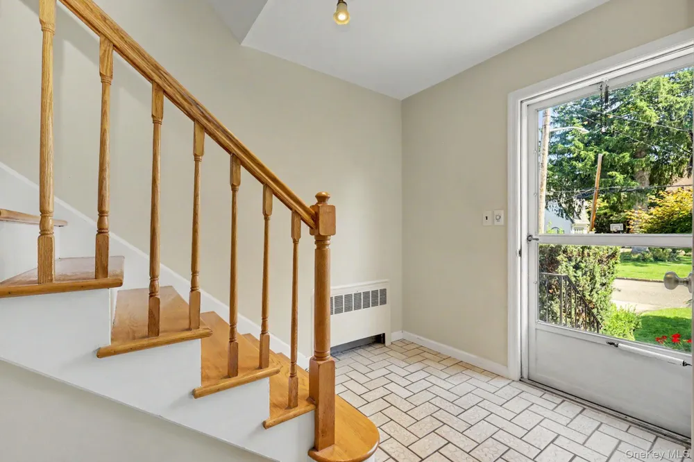 167 Gaylor Road Scarsdale, NY 10583