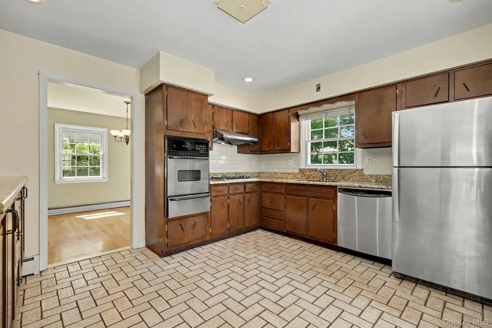 167 Gaylor Road Scarsdale, NY 10583