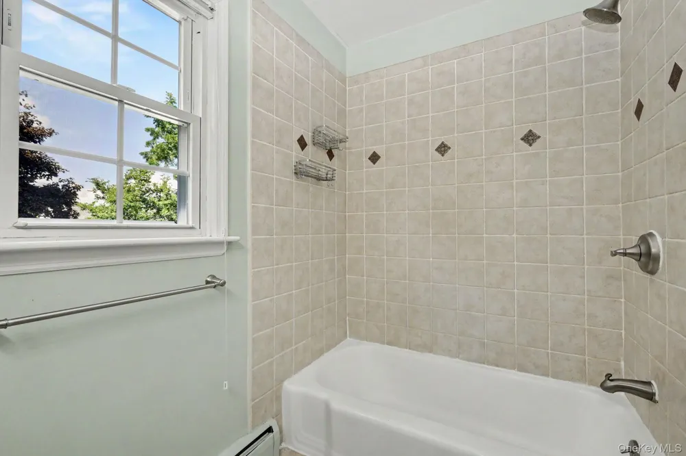 167 Gaylor Road Scarsdale, NY 10583