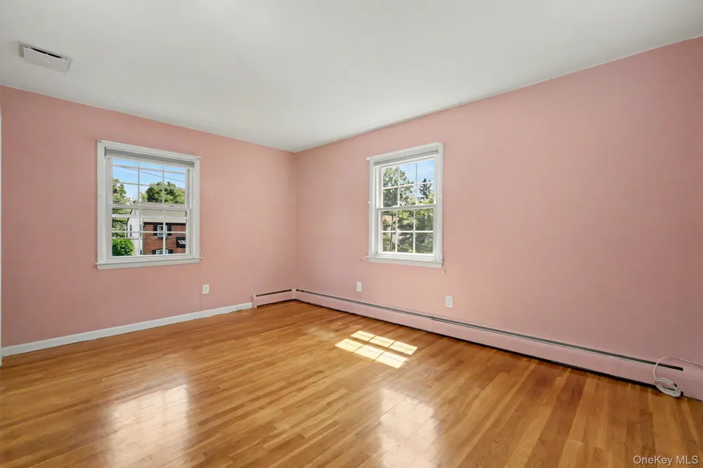 167 Gaylor Road Scarsdale, NY 10583