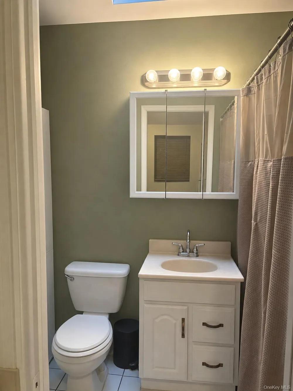 27 Otsego Avenue Dix Hills, NY 11746
