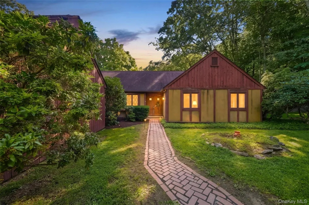 31 Pines Bridge Road Amawalk, NY 10501