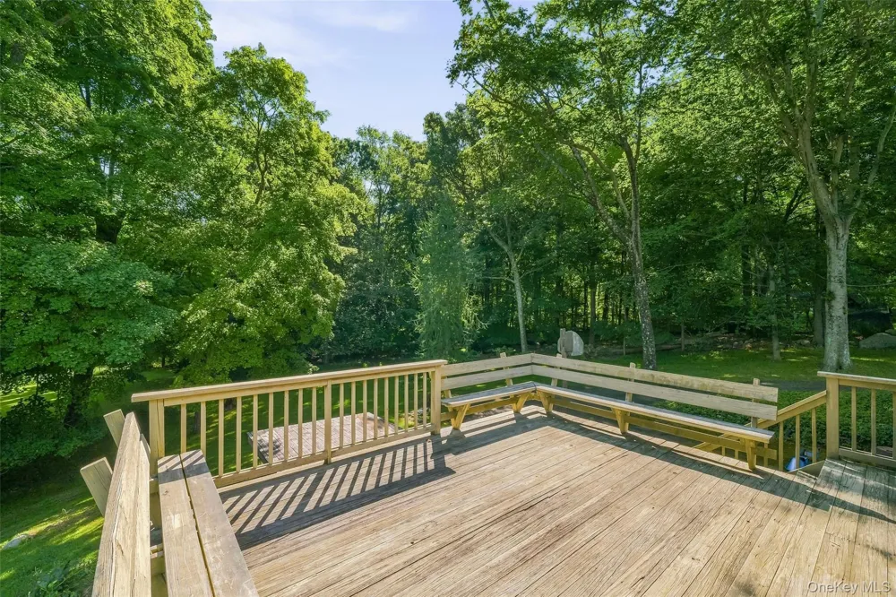 31 Pines Bridge Road Amawalk, NY 10501