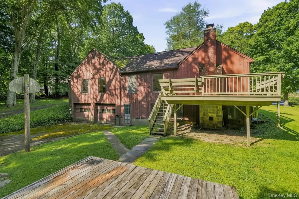 31 Pines Bridge Road Amawalk, NY 10501
