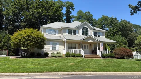 23 Flagpole Lane