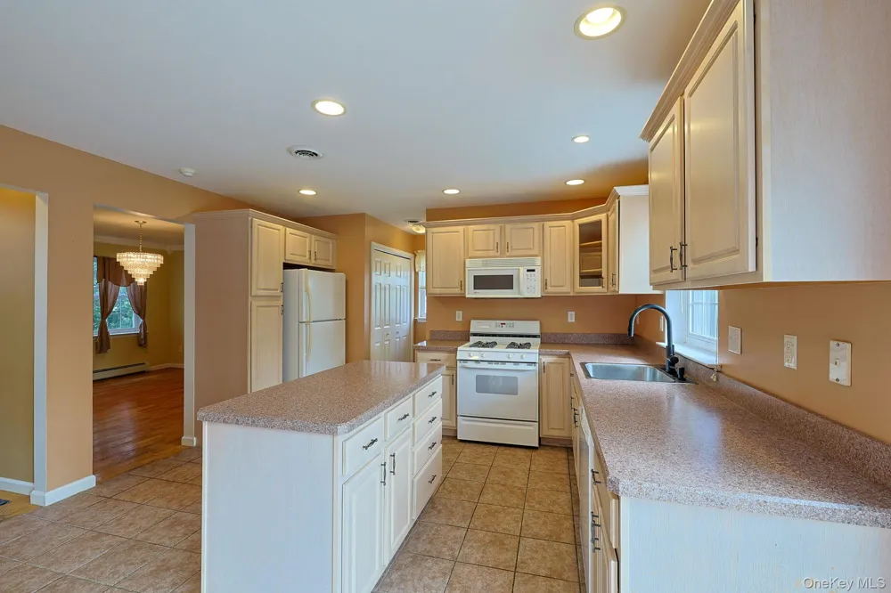 173 Creamery Pond Road Chester, NY 10918