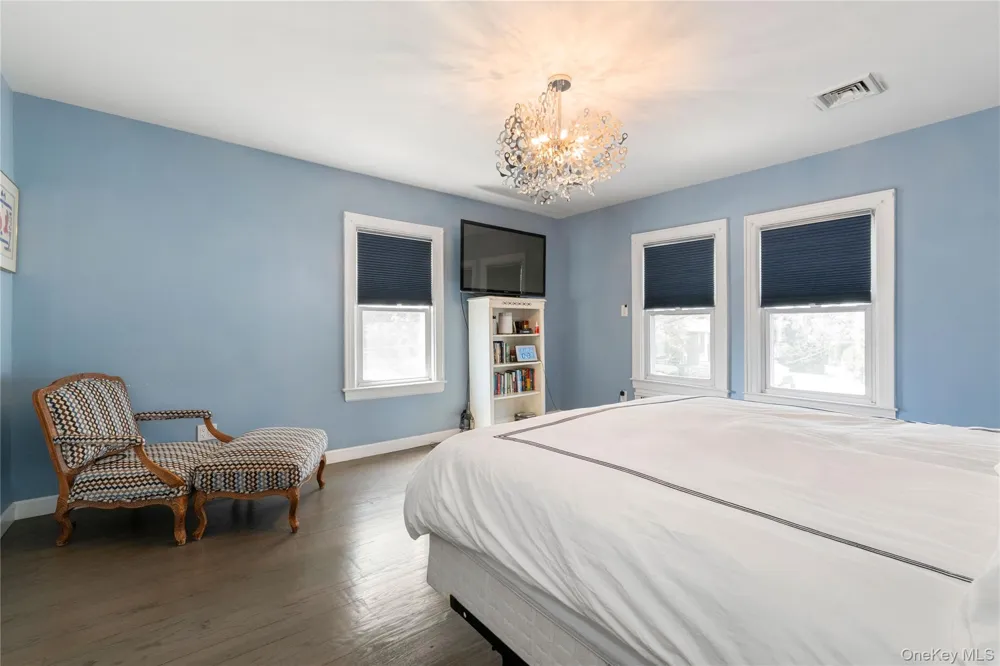 381 Woodmere Boulevard Woodmere, NY 11598