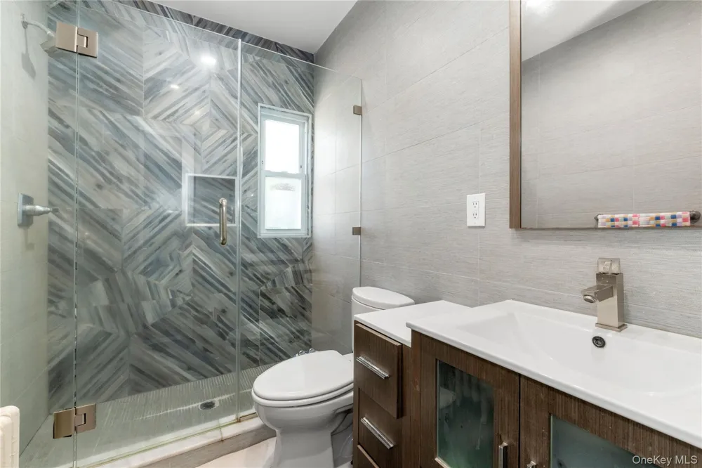381 Woodmere Boulevard Woodmere, NY 11598