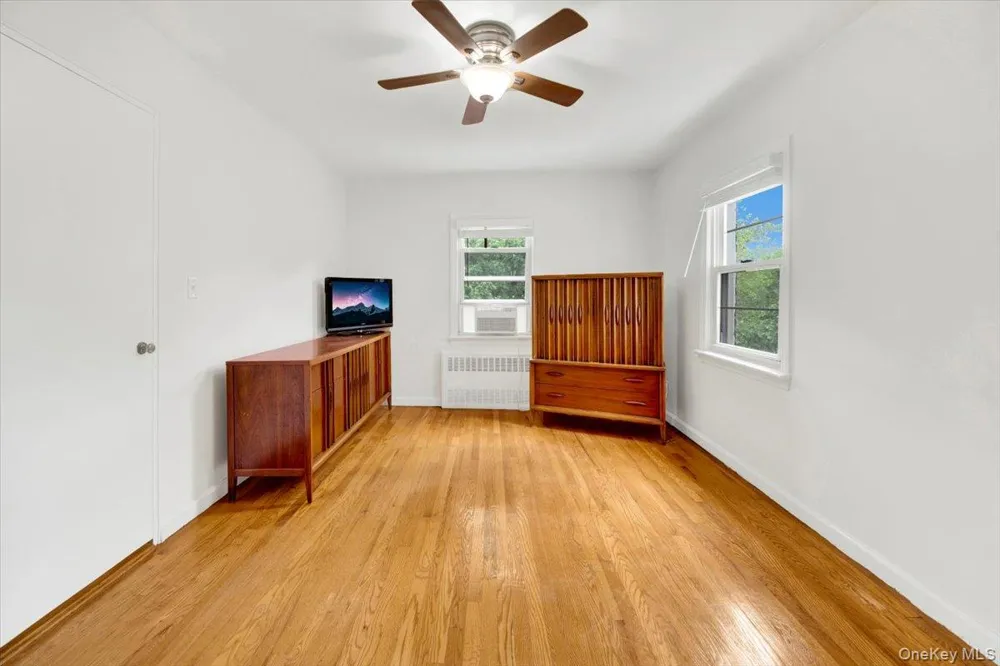 10 South #2F Harrison, NY 10528
