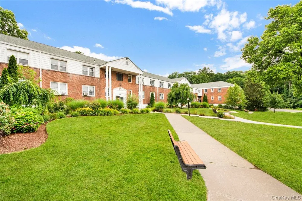 10 South #2F Harrison, NY 10528