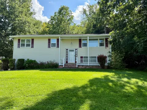 15 Kentwood Drive