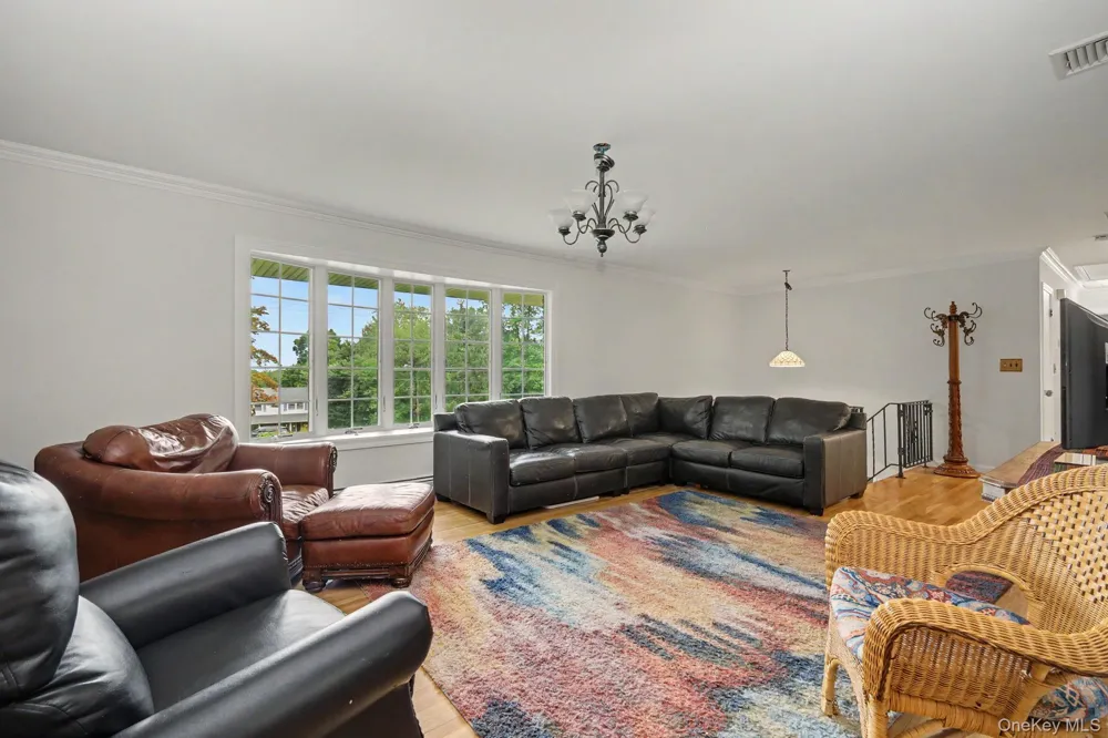 41 Fenwood Road Mahopac, NY 10541