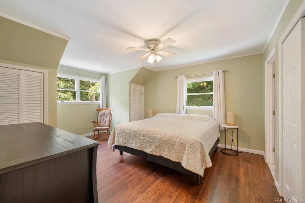 55 Red Fox Lane Wainscott, NY 11937
