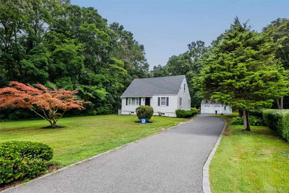 99 Warner Road Huntington, NY 11743