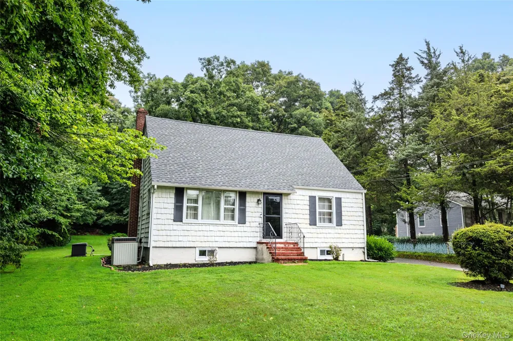 99 Warner Road Huntington, NY 11743