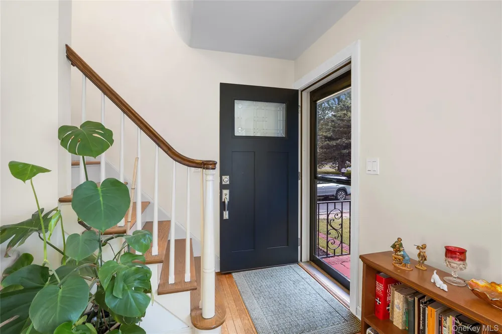 99 Warner Road Huntington, NY 11743