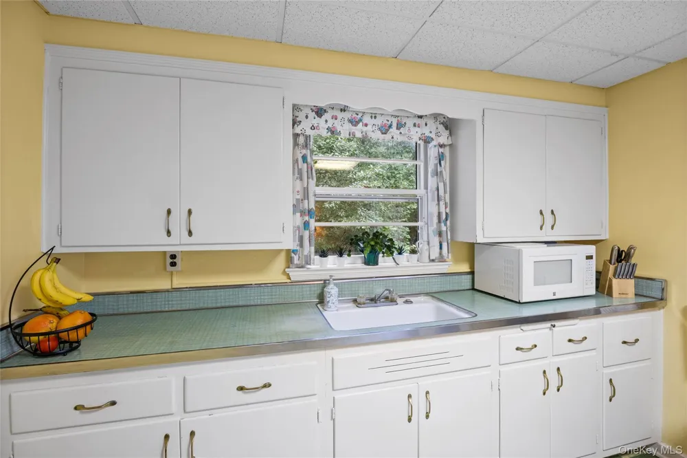 99 Warner Road Huntington, NY 11743