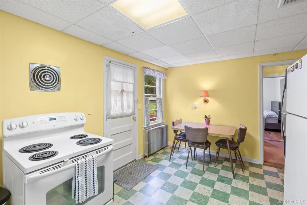 99 Warner Road Huntington, NY 11743