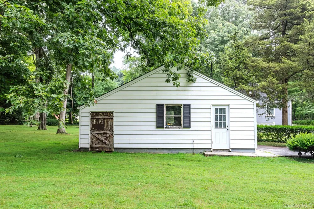 99 Warner Road Huntington, NY 11743