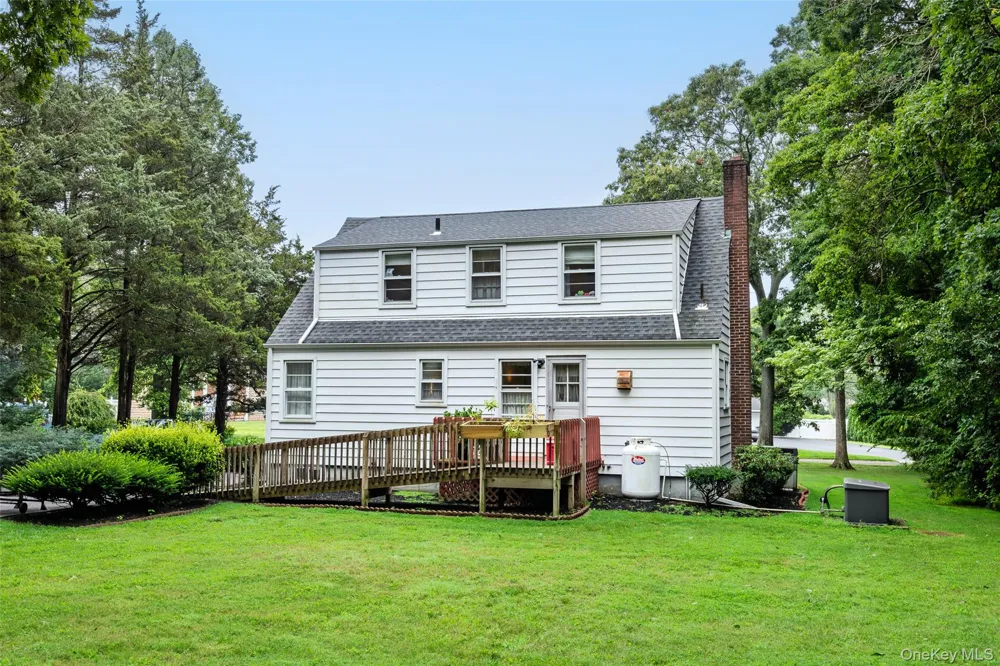 99 Warner Road Huntington, NY 11743