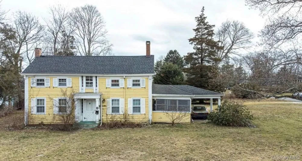362 Middle Road Bayport, NY 11705