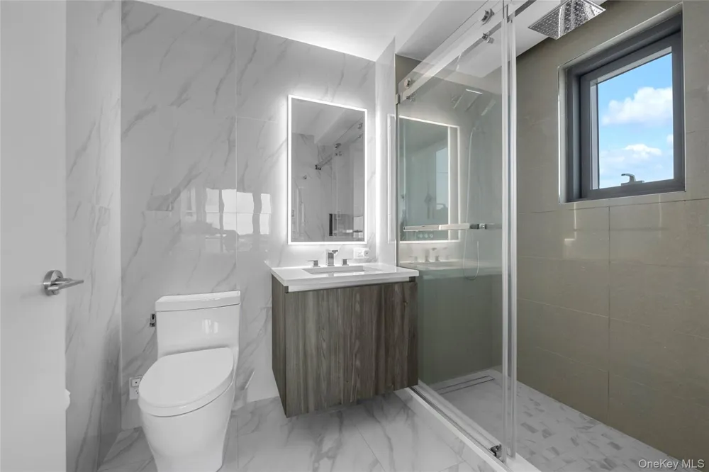 134-37 35th Ave #11A Flushing, NY 11354