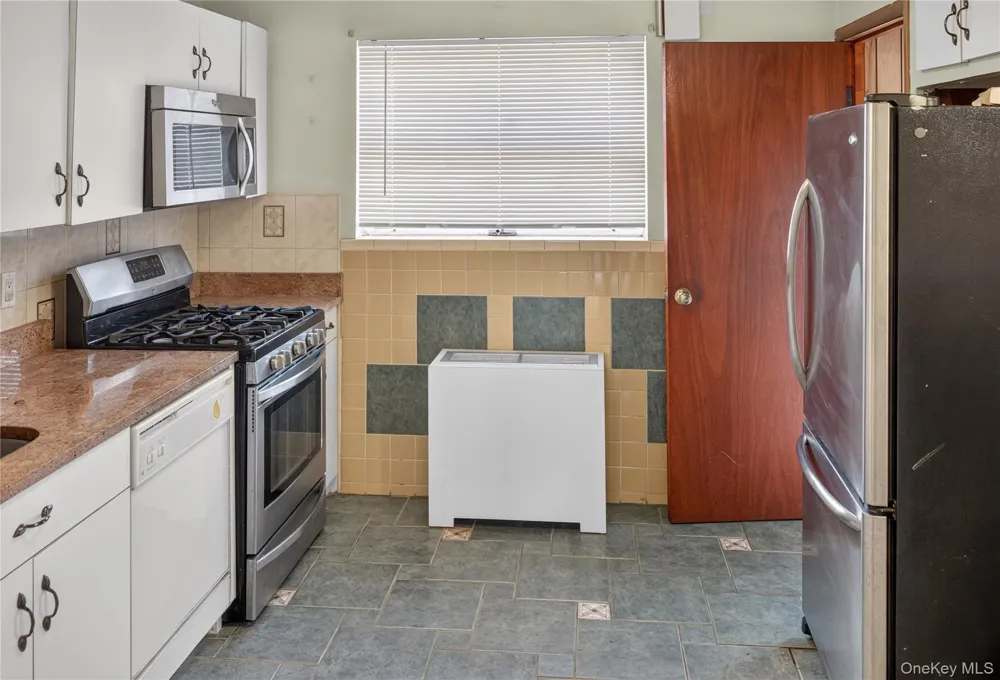 543 E 38th Street Brooklyn, NY 11203