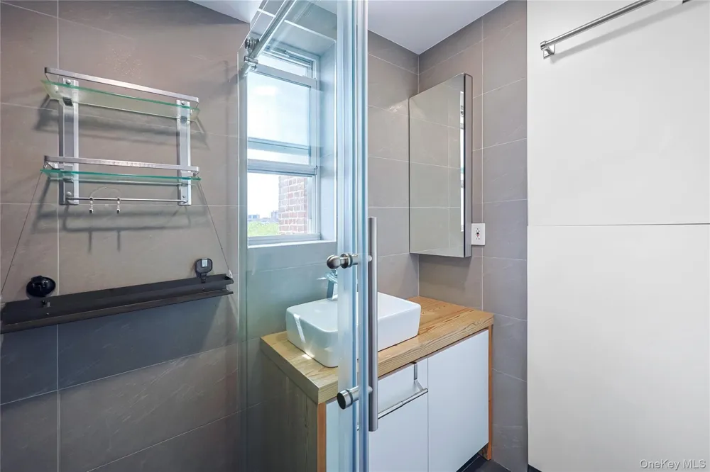 13604 Cherry Avenue #4E Flushing, NY 11355
