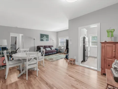 4 Rose Street #Apt 6 B2